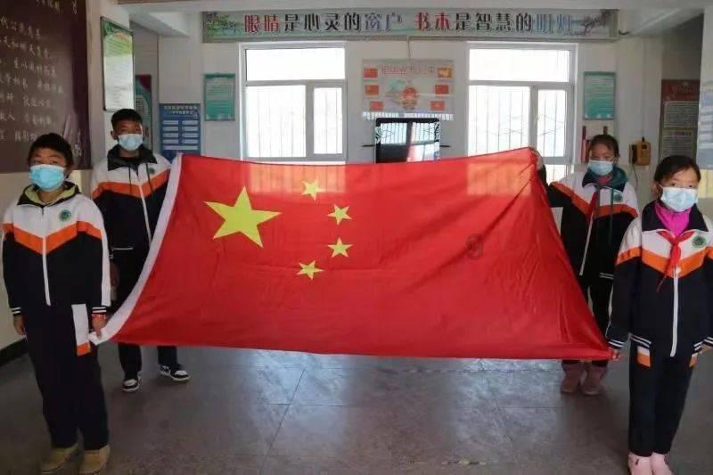 贵州小伙半夜开车接女子，遭一群男子阻拦并被打伤，警方：刑拘五人